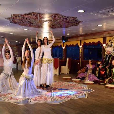 سهرة البوسفور (التركية)